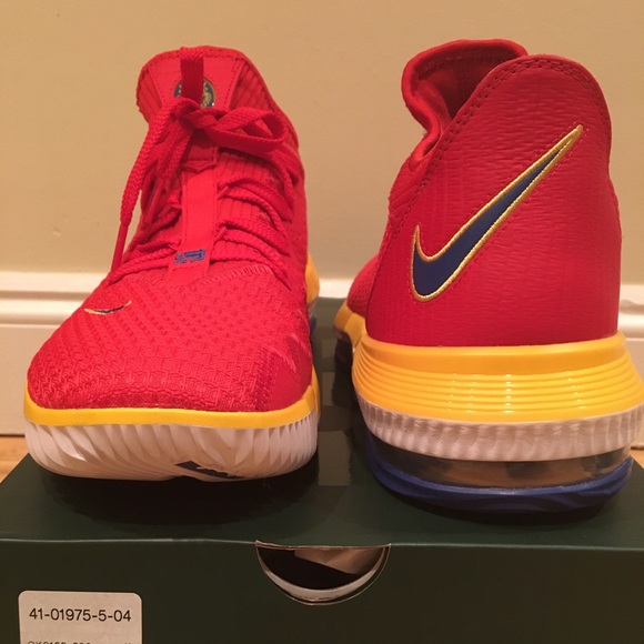 Nike Lebron XVI Low - Picture 2 of 6